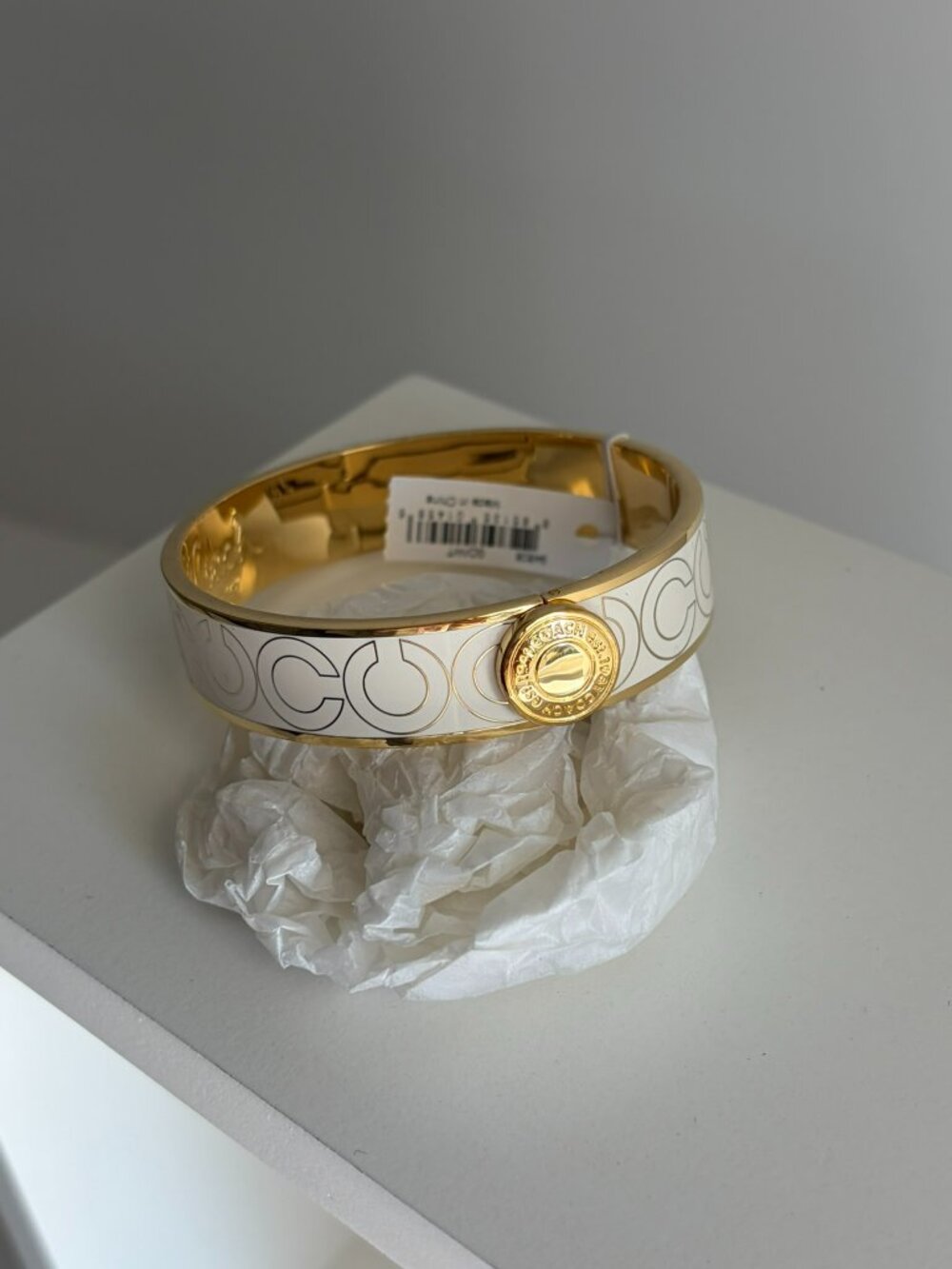 NWT Coach Gold Signature C 1" Wide Hinged Bangle Bracelet Dust Bag - Picture 2 of 5
